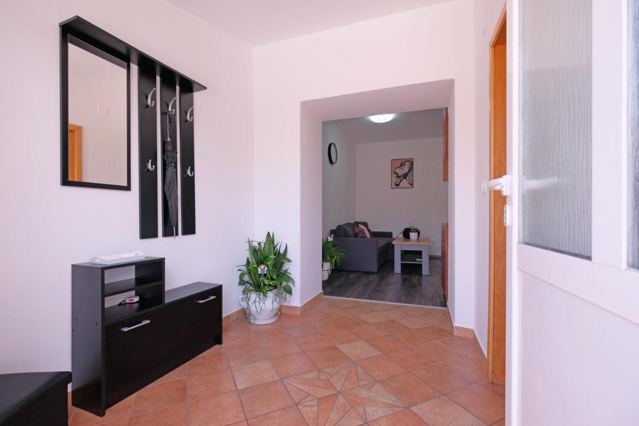 Apartment Klea - Cosy, Near City Center Pula Dış mekan fotoğraf